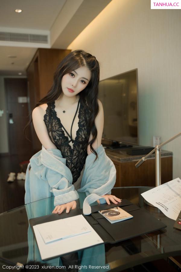   [XiuRen]高清写真图 2023.07.20 No.7107 柒喜小baby 情趣服饰第16张图片